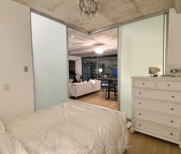 550 Wellington Lofts 55 , #909 - Photo 3