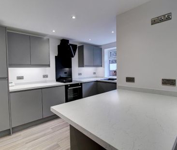 3 bedroom detached house to rent - Photo 6