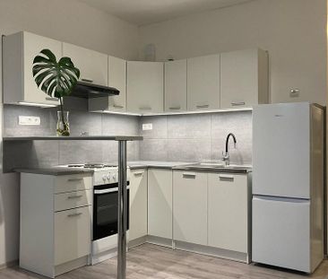 Pronájem bytu 1+kk 19 m² - Photo 2