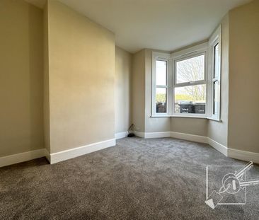 Dover Road, Gravesend - Photo 2