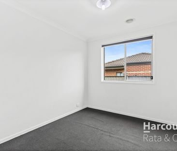 3 Bedroom Family Home! - Photo 1