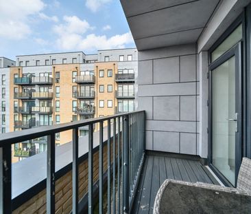 Flat to rent - Brewers Square, Dartford, DA1 - Photo 1