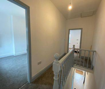 3 bedroom semi-detached house to rent - Photo 6