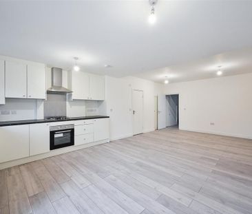 4 bedroom house to rent - Photo 5