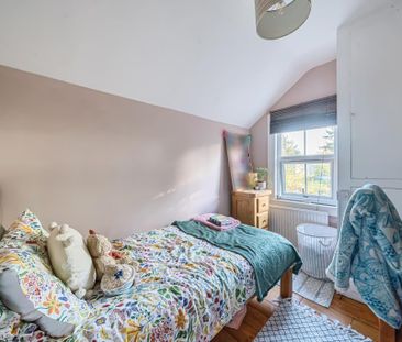 3 bedroom terraced house to rent - Photo 5