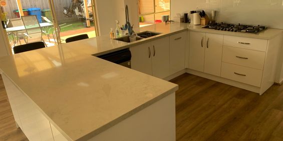 Narre Warren South - Photo 3