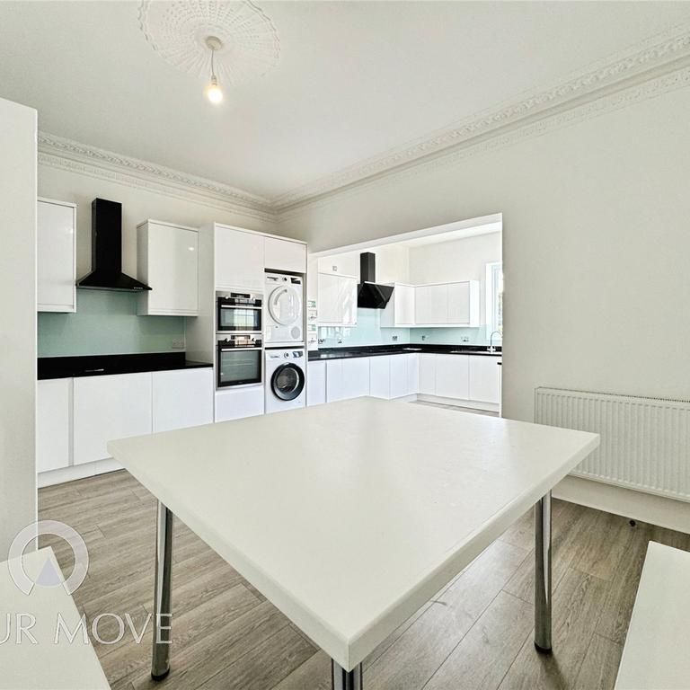 1 bedroom detached house to rent - Photo 1