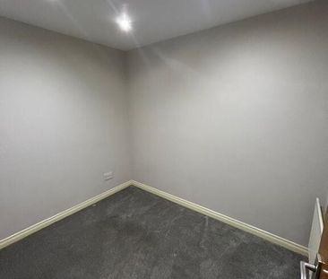 10 Lower Crescent, Comber, BT23 5BU - Photo 4