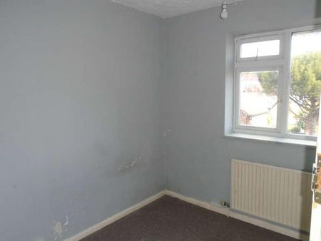 Valley Road, Portslade, BN41 - Photo 4