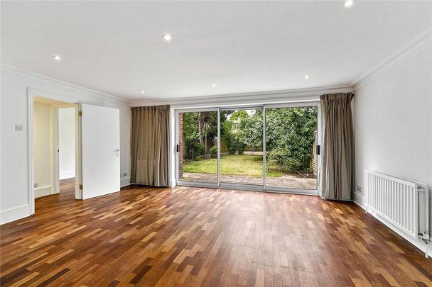 4 bedroom semi-detached house to rent - Photo 1