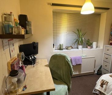 4 bedroom house to rent - Photo 2