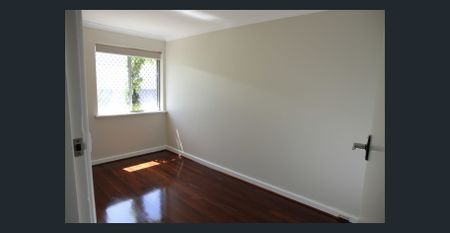 LOVELY HOME IN TOP SPOT! - Photo 5