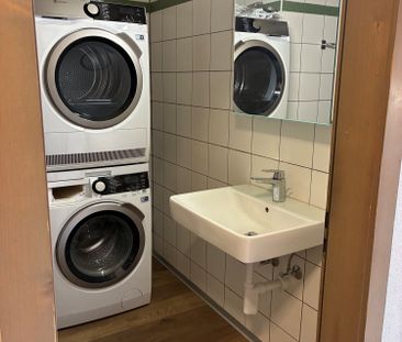Wunderschöne teilssanierte 4.5‑Zimmer‑Dachwohnung in Jegenstorf - Photo 6