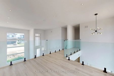 Detached Home For Lease | S9055434 - Photo 3