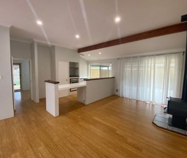 Comfort, Space & Lifestyle – 4x2 Home with Pool - Photo 5