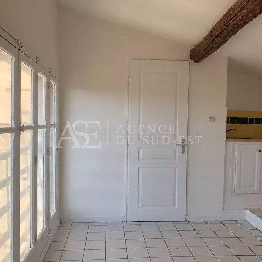 Location Appartement - Photo 1