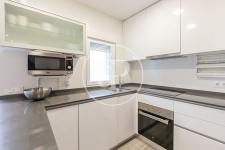 Duplex for rent in Madrid - Photo 3