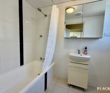 Convenient Queanbeyan Living - Photo 5