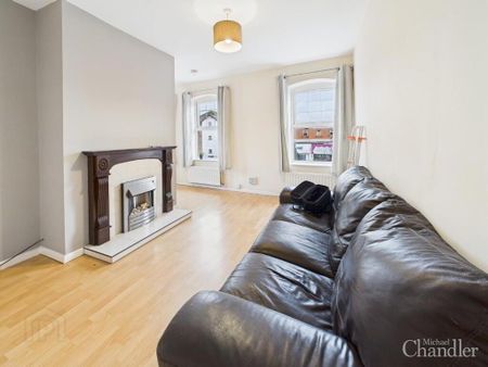 292b Beersbridge Road, Belfast, BT5 5DX - Photo 2