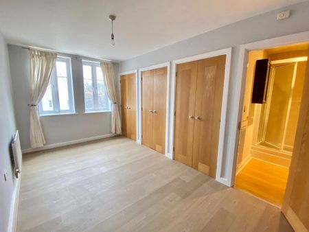 2 bedroom apartment to rent - Photo 5