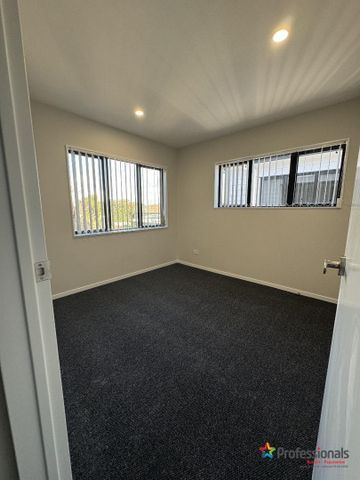 9D Avis Avenue, Papatoetoe, Manukau - Photo 5