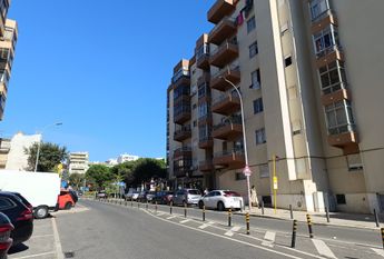 Apartamento T2 Remodelado e Mobilado no Moinho das Antas