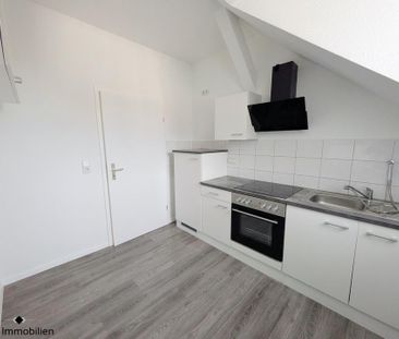 ++ charmante 2-Raum Wohnung mit Einbauküche & Stellplatz - gute Anb... - Foto 1