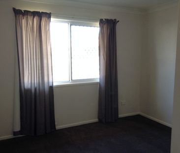 COZY AND SPACIOUS DUPLEX - Photo 3