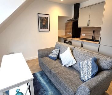 P2398: Craig Place, Torry, Aberdeen - Photo 2