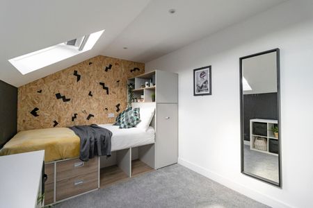 Montgomerie #80 - Photo 2