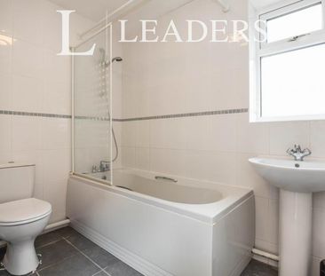 5 bedroom terraced to rent Adams Avenue, Northampton, Northamptonshire, NN1 - Photo 5