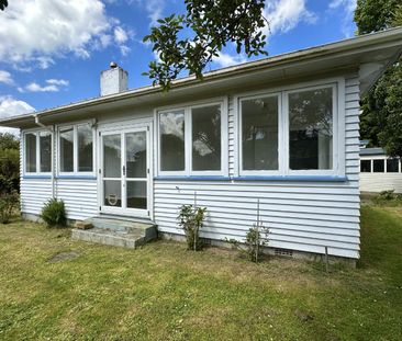 3-Bedroom Home in Upper Hutt - Photo 5