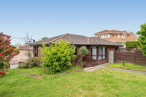 22 Nevis Street, Camberwell VIC 3124 - House For Rent | Domain - Photo 1