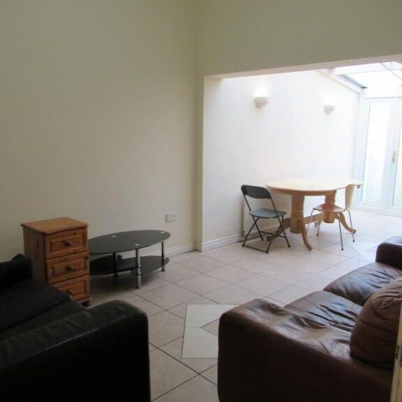 117 Agincourt Avenue, Belfast, BT7 1QD - Photo 1