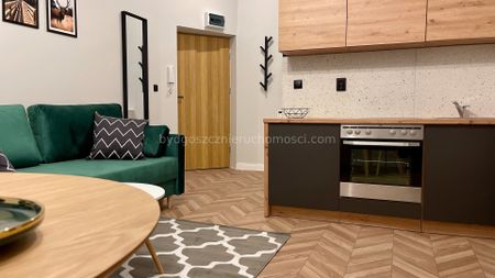 Elegancki apartament 43m2 opłaty i wifi zawarte w podanej cenie - Фото 2