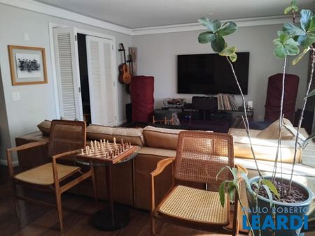 Apartamento - Photo 2