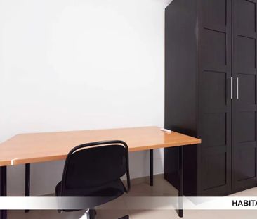 Calle Santo Ángel, Sevilla, Andalusia 41011 - Photo 1