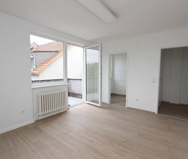 ***1 ZKB Appartement mit Balkon in Uninähe sucht neuen Mieter*** - Foto 1