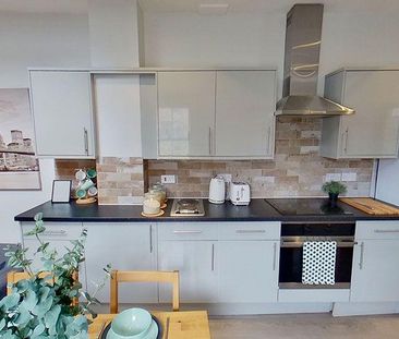 7 bedroom maisonette to rent - Photo 2