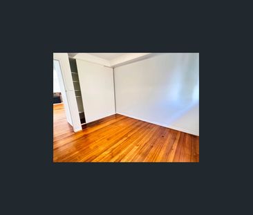 Family home in great location! - Photo 2