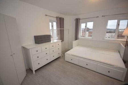 Stretford Road, Manchester, Hulme, M15 - Photo 5