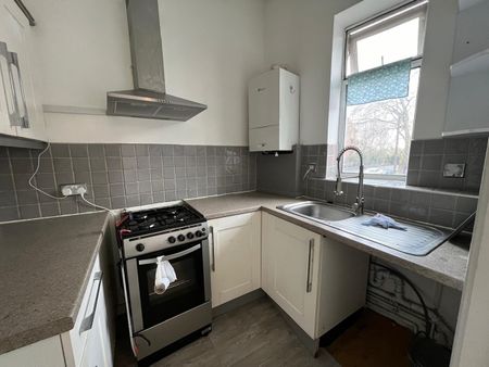 1 Bed Flat, Albany Road, M21 - Photo 3