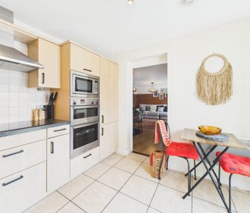 Trevelyan Court, Windsor, Berkshire,SL4 - Photo 4