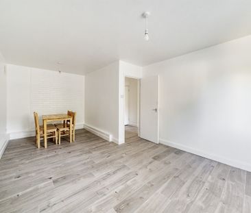 Northumberland Park, London - Photo 1