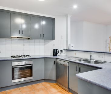 Home For Rent - Photo 4