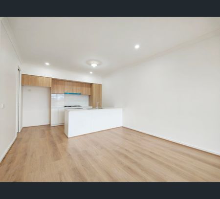 16 Nolita Walk, Point Cook, Vic 3030 - Photo 3