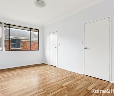 2/2a Robinson Street, Monterey, NSW 2217 - Photo 1