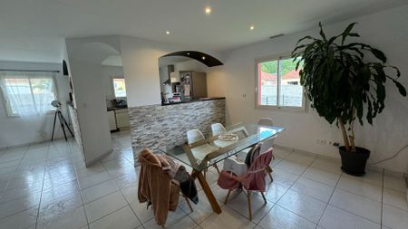 SOUMOULOU / Maison récente 2012 / 7p 168m² / Piscine Climatisation dble Garage, - Photo 4