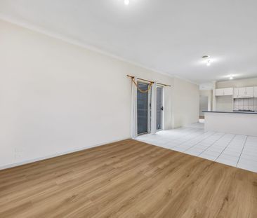 Beautiful Low Maintenance Home - Perfect Location! - Photo 2