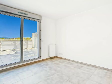 Appartement Marseille 3 pièce(s) de 64m2 - Photo 2